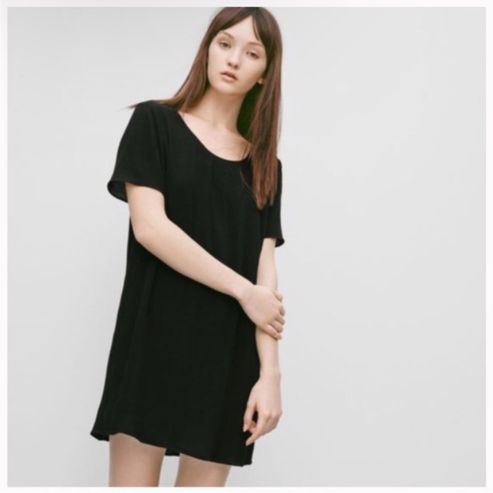 Aritzia Wilfred Free Black T-Shirt Reposa Dress